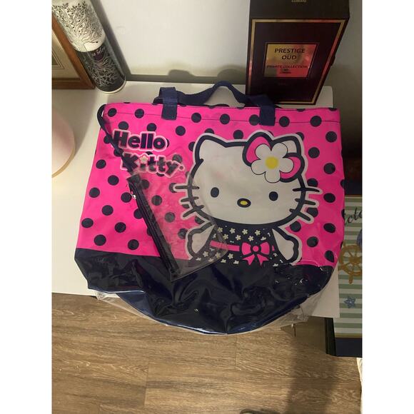✨ Hello Kitty Pink Polka Dot Tote Bag ✨ - Picture 1 of 2